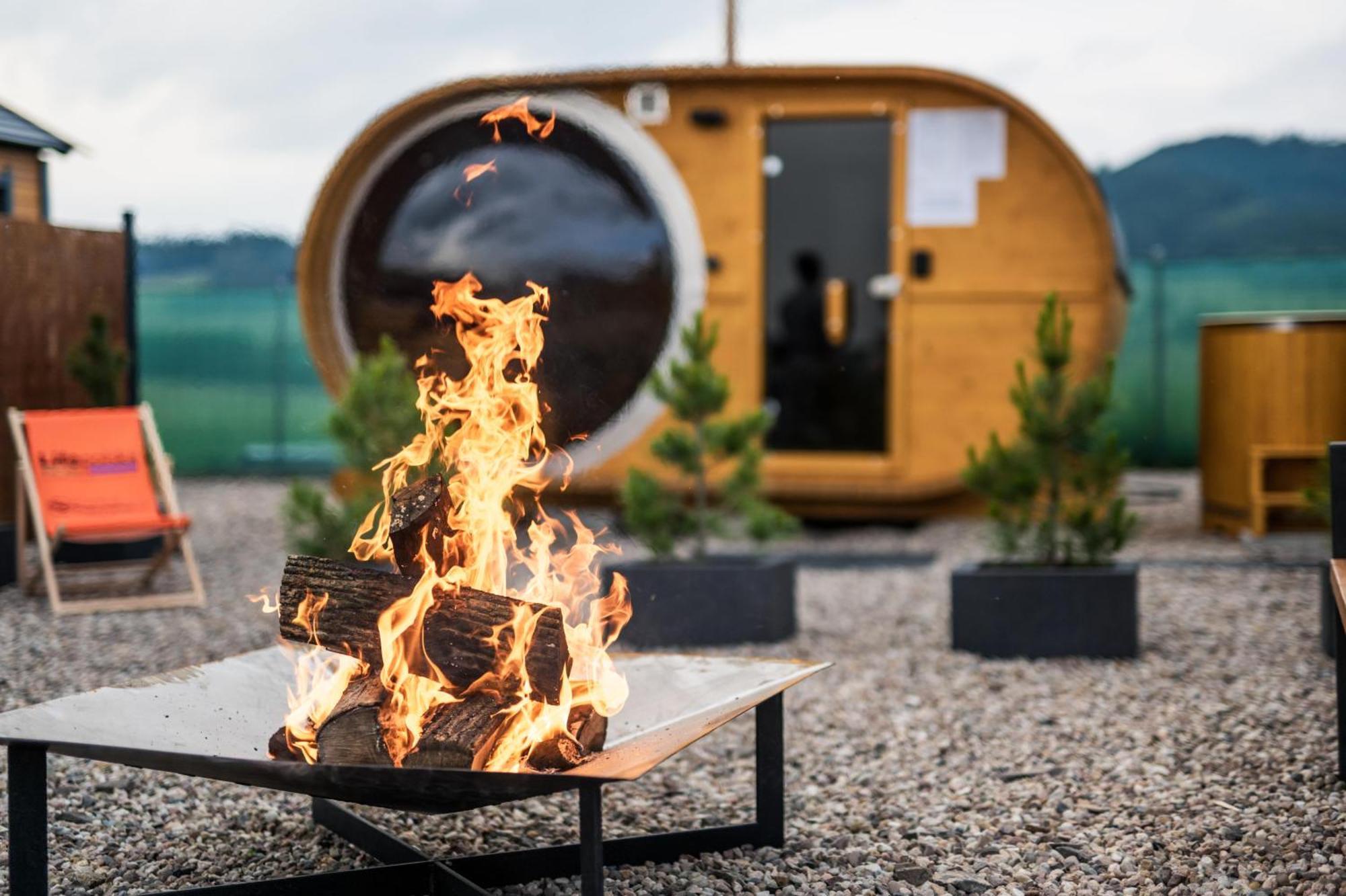 Rajska Polana Domki Premium ,Na Odludziu Z Prywatna Balia Z Jacuzzi I Sauna ,Cisza,Rowery Elektryczne,Gory,Astroprzygoda,- Adrspach, Skalne Miasto, Zamek Ksiaz,Andrzejowka,Karpacz, Sniezka,Janskie Laznie,Pec Mieroszow المظهر الخارجي الصورة